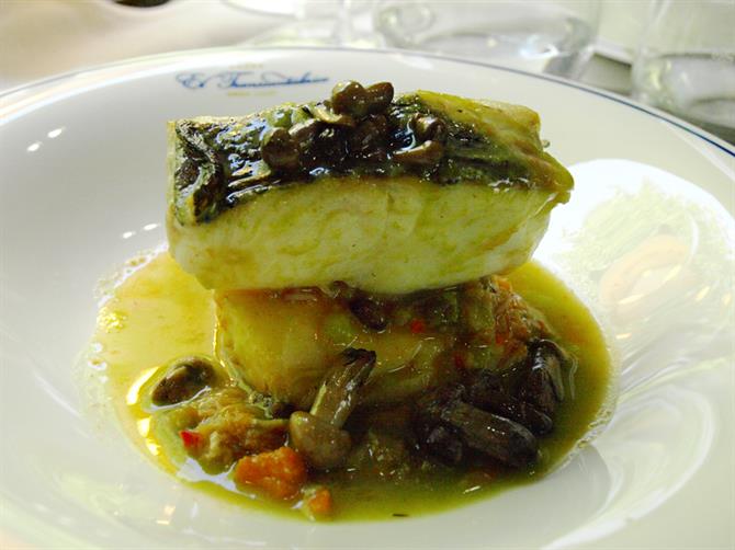 Cudillero hake and spider crab stew, El Transcantabrico, luxury train, Asturias