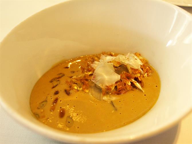 Lobster parmentier with trumpet mushrooms, El Celler de Can Roca, Girona