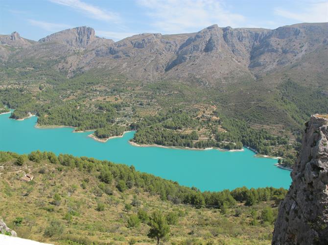 Gorgeous turquoise Guadalest reservoir