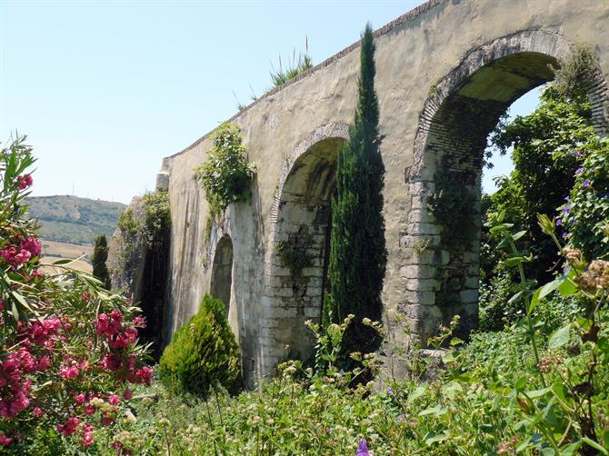 Santa Lucia, Roman aqueduct, Cadiz 