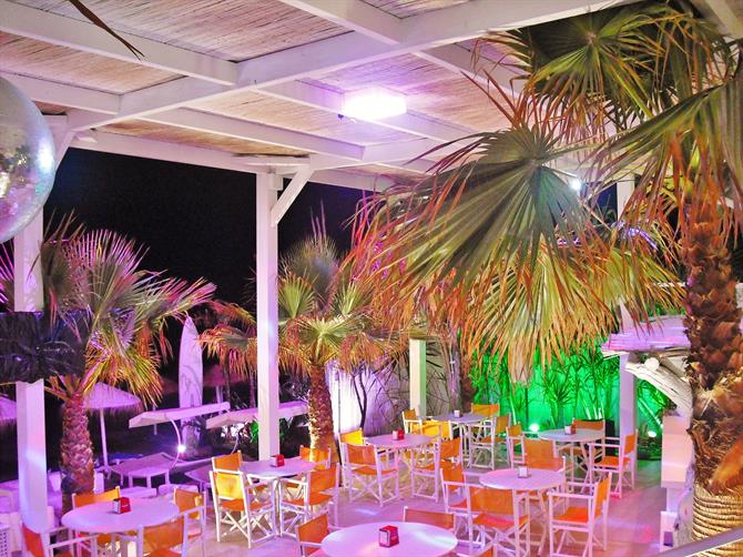 Lola's Bar in Mojacar Playa