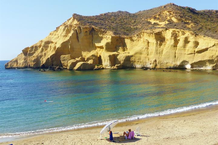 Holiday guide to Costa Almeria, Spain: video, reviews &