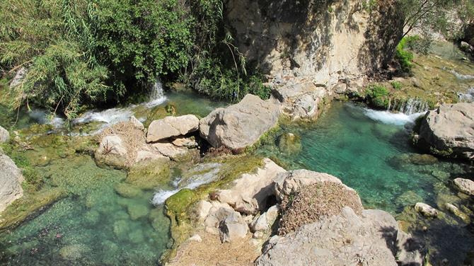 Traumhafte Natur - die Wasserfälle des Algar
