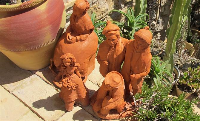 Terracotta characters at the Agost pottery museum