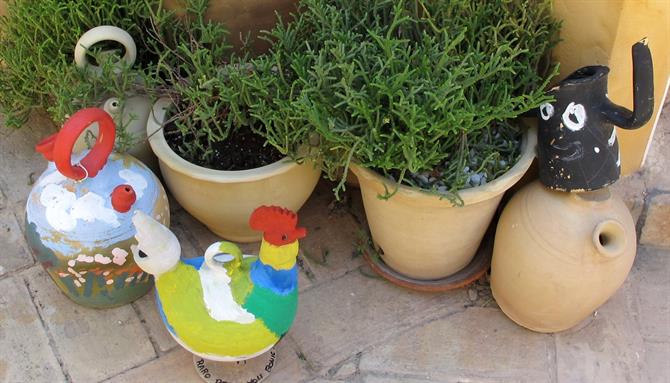 Colourful pots in Agost, Alicante