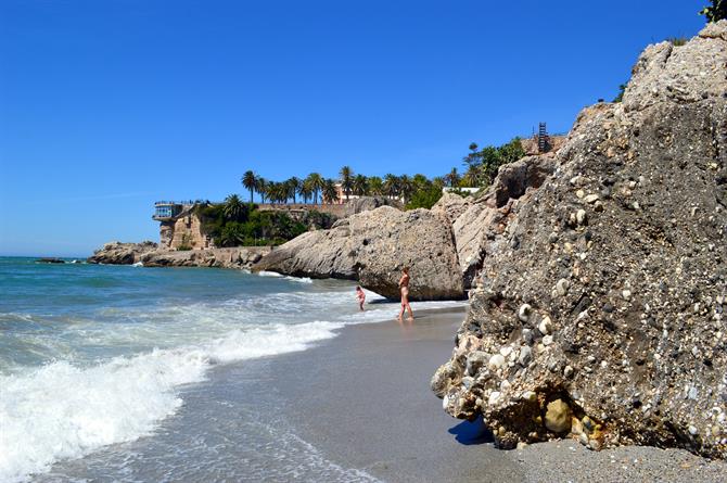 El Chorrillo strand, Nerja