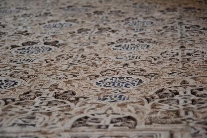 detaljer i arkitekturen i  Alhambra