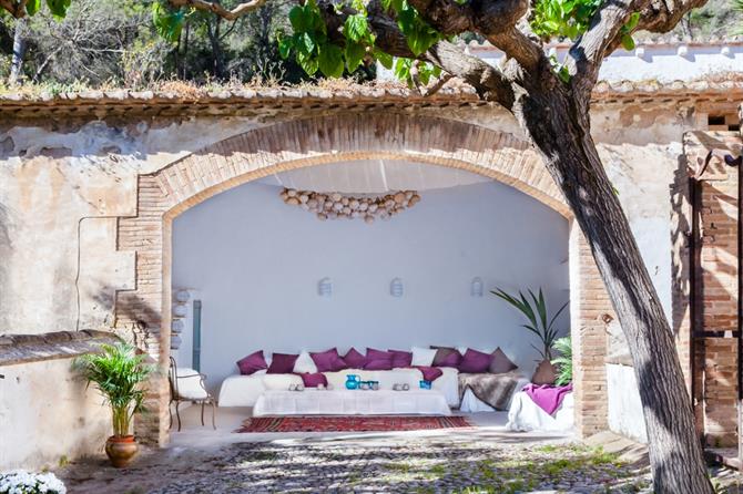 Luxury villa rental Sitges