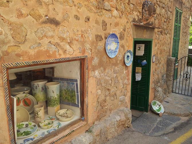 Keramikbutik i Deià, Mallorca