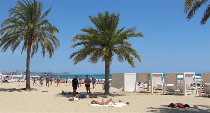 Postiguet beach, alicante