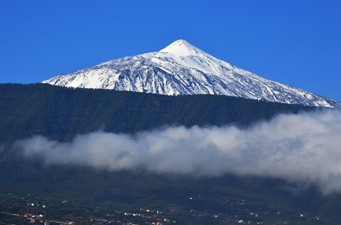 Snow, Mount Teide, north, Tenerife