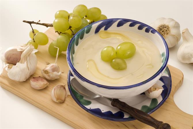 Ajoblanco, chilled garlic soup