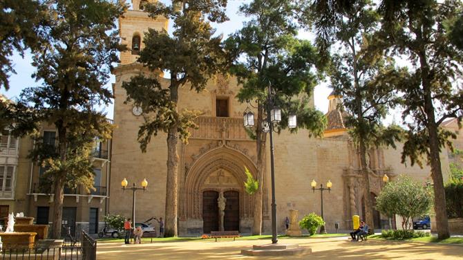 Historic churches in Orihuela
