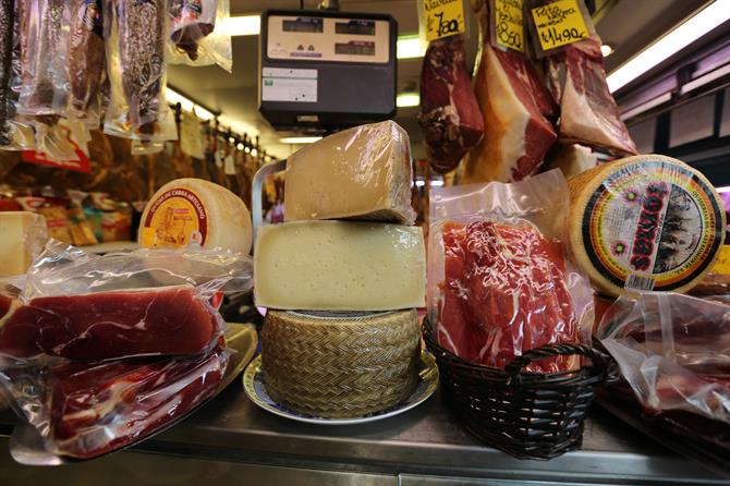 Meat and cheese in the market