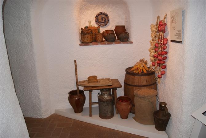 Intérieur d'une grotte à Guadix, Sierra Nevada - Andalousie (Espagne)