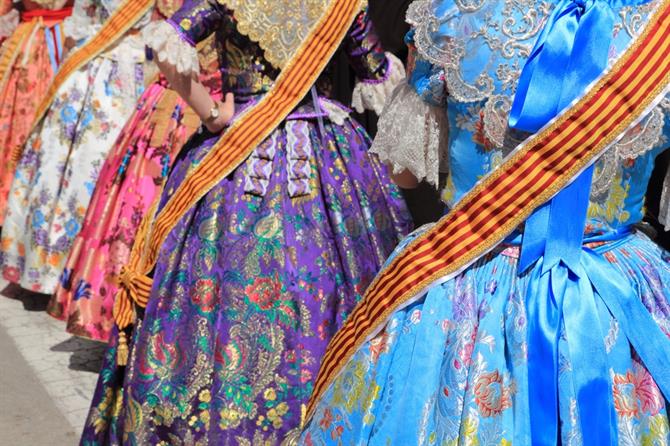 Robe traditionnelle de Las Fallas - Valence (Espagne)