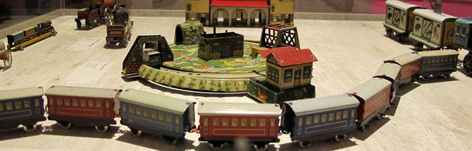 Train set in Denia toy museum