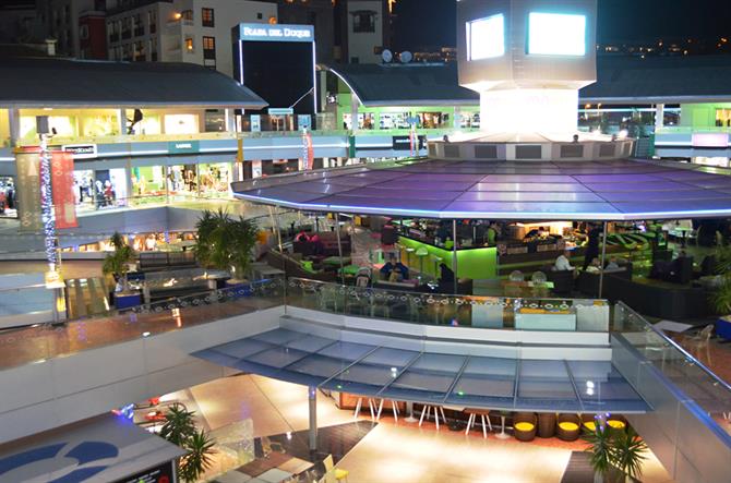 Plaza del Duque shopping centre, Costa Adeje, Tenerife