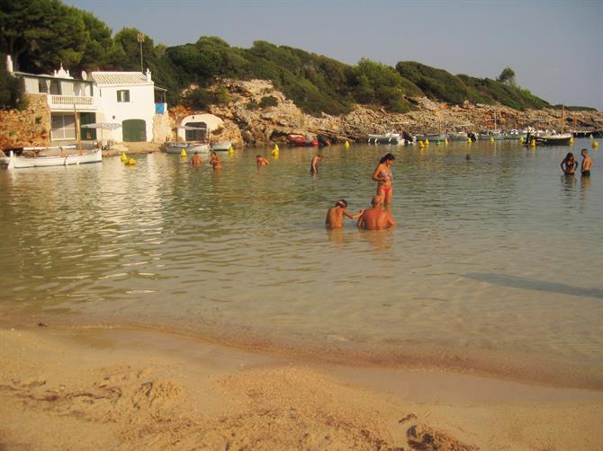 Praia pequena, Menorca