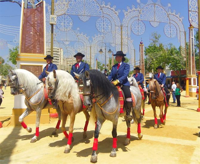 Königliche Reiter auf der Feria de Jerez